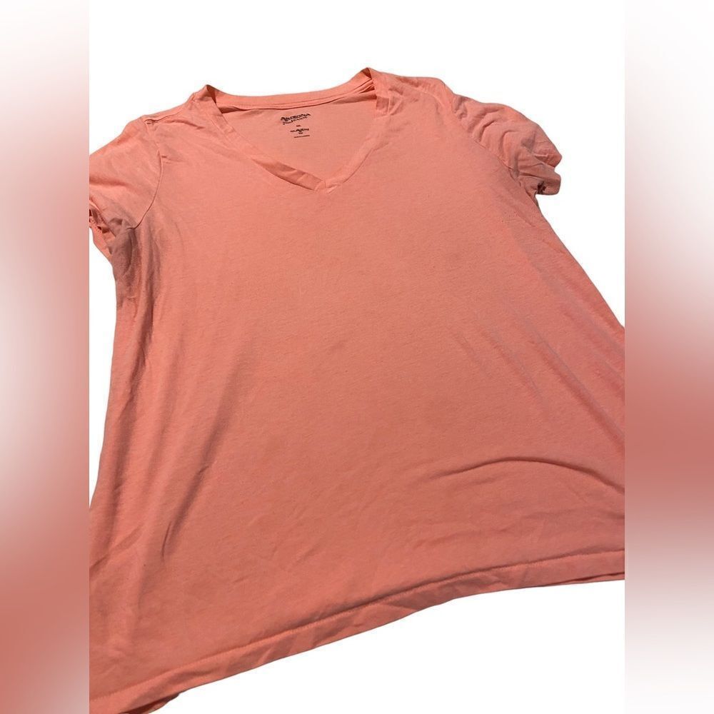 Arizona size XL v necked t shirt like new see pic